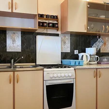1 Bedroom Awesome In